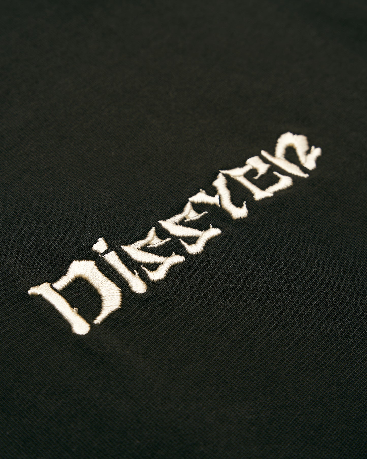 DÁ TEE (BLACK)