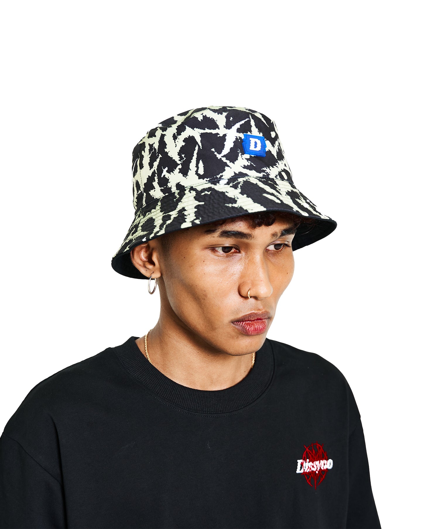 TWO-FACED BUCKET HAT (BLACK)