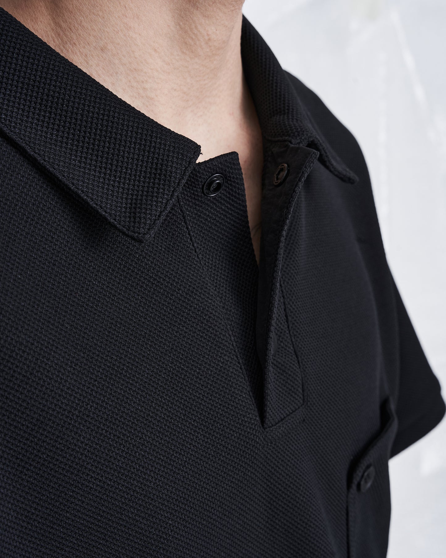 ESSENTIAL POLO SHIRT (BLACK)